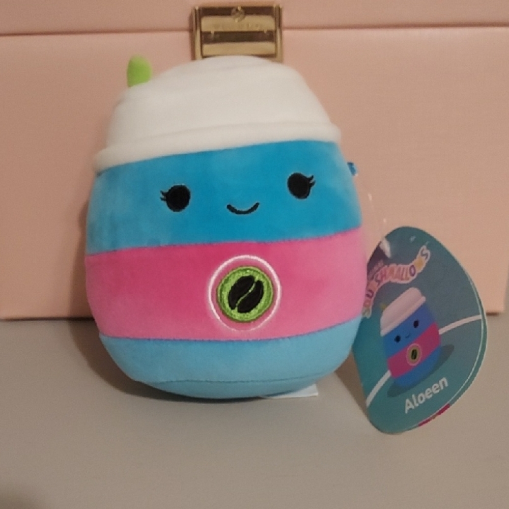 Squishmallows NWT Coffee Cup💕